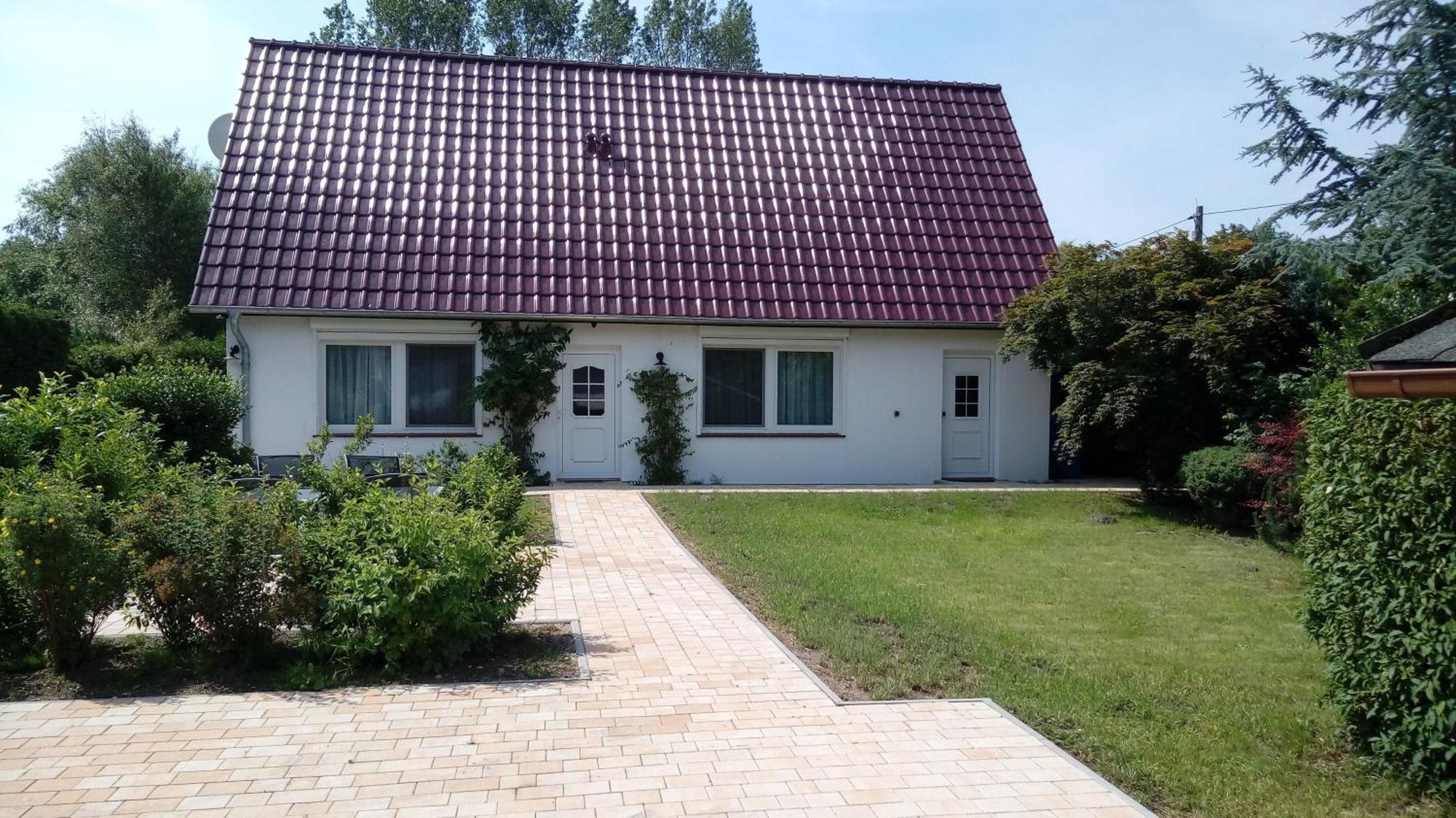 Ferienwohnung Zaepernick Erdgeschoss Dierhagen Exterior foto